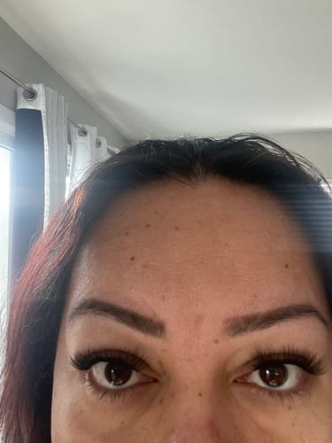 Customer photo review of SWAYINGKELP Self-adhesive Cluster Lashes