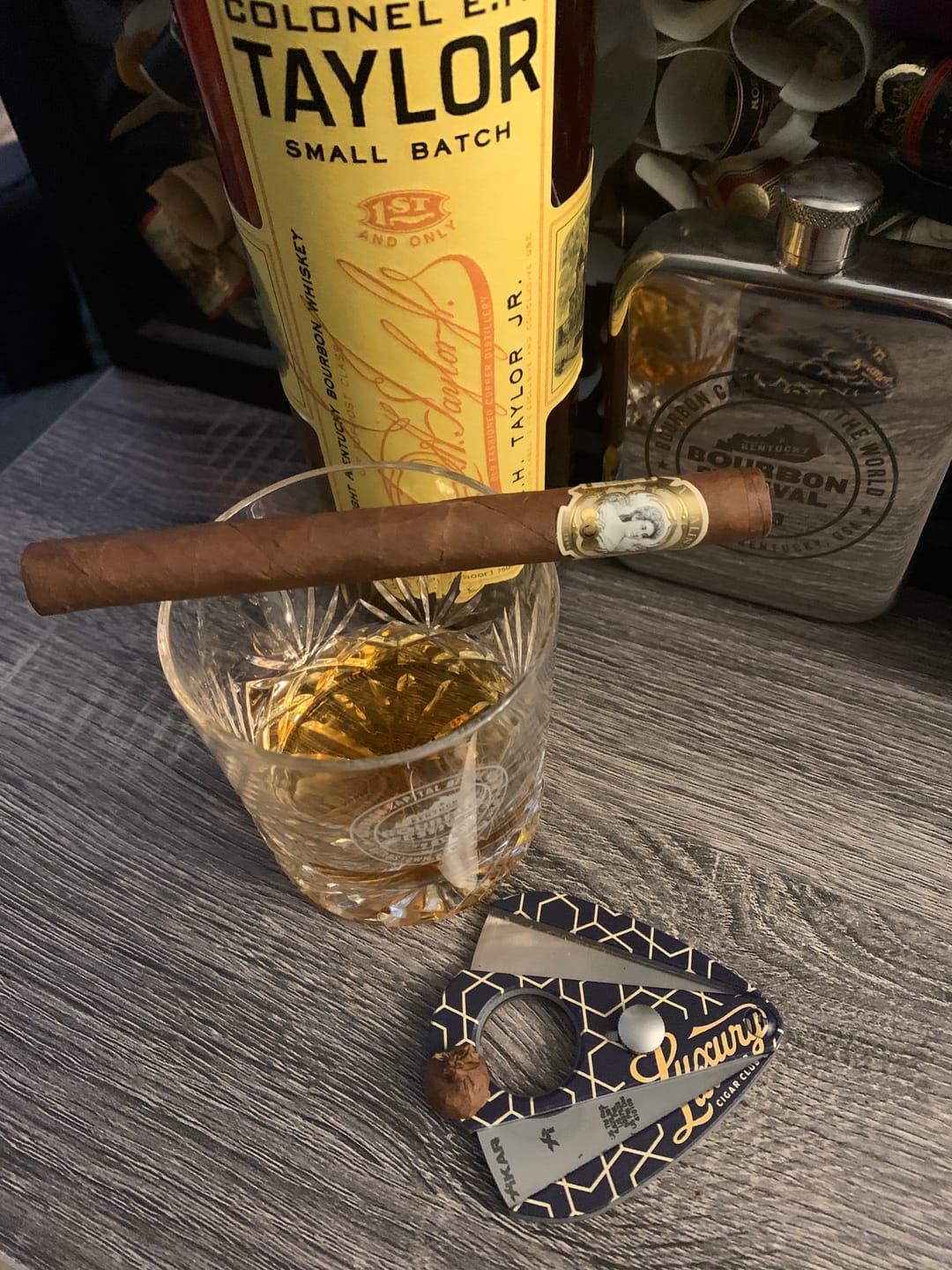 Customer photo review of Palladium Subscription Luxury Cigars Monthly