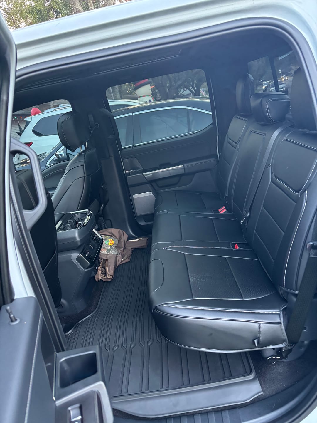 Customer photo review of 2021+ Ford F-150 / 23+ F-250 F-350 Custom Seat Covers