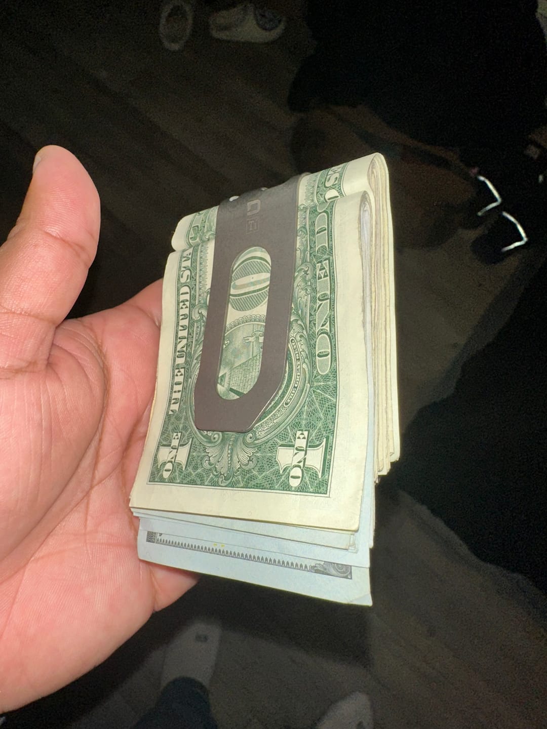 Customer photo review of MC02 TITANIUM MONEY CLIP