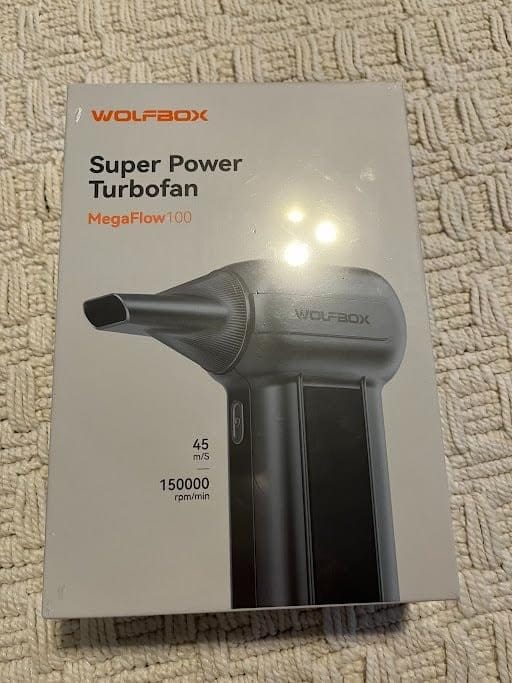 Customer photo review of WOLFBOX MF100 Compressed Air Duster - Super Power Electric Air Duster