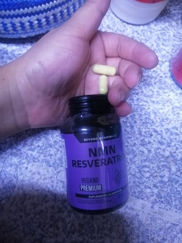 Customer photo review of NMN Resveratrol - 60 cápsulas