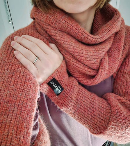 Customer photo review of Lush - Blush red