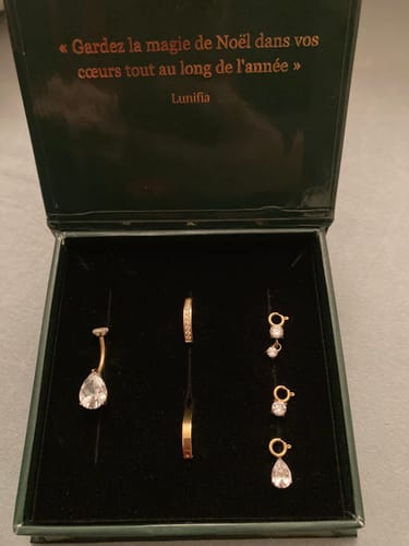 Customer photo review of Coffret cadeau nombril