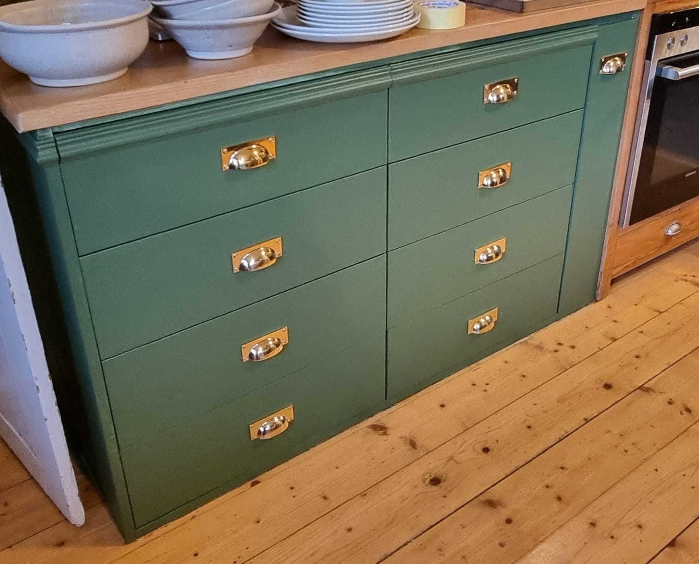 Customer photo review of Classic Polished Brass Cupboard Handles