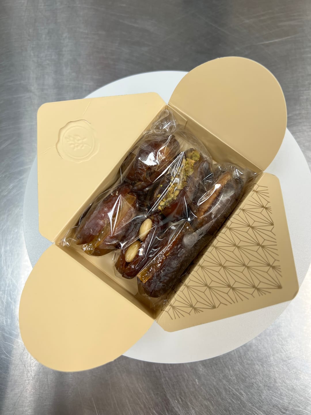Customer photo review of Organic Jumbo Medjool Dates Box