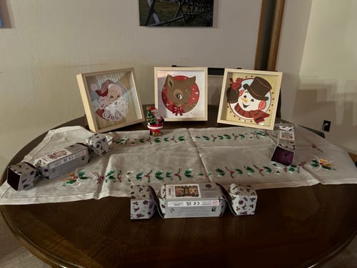Customer photo review of Retro Christmas Friends SVG Mini Bundle