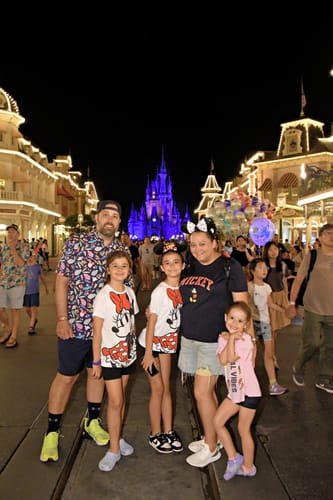 Customer photo review of Disney "Surfin' Mickey" – KUNUFLEX Short Sleeve Shirt