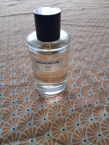 Avis photo d'un client sur B19 - similaire à La gourde de Hugo Boss