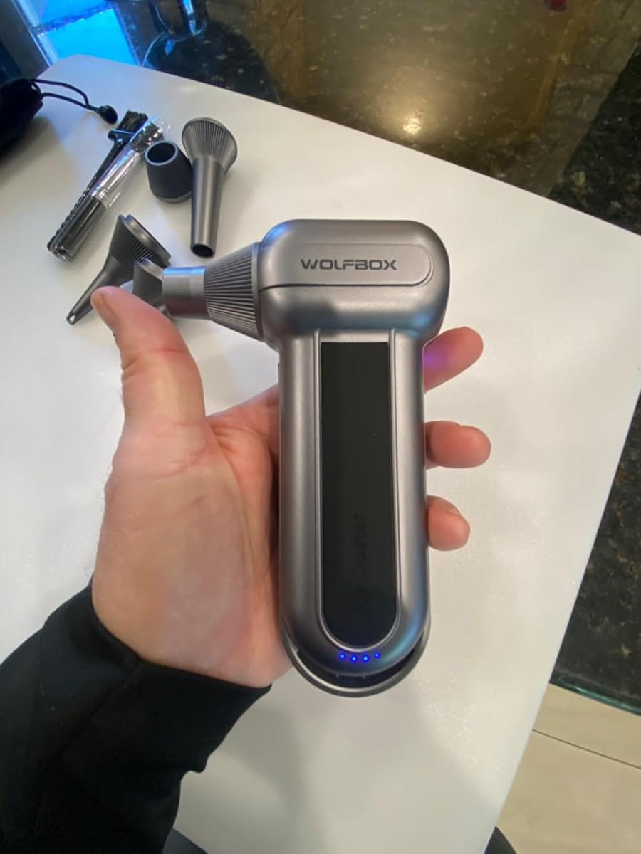 Customer photo review of WOLFBOX MF100 Compressed Air Duster - Super Power Electric Air Duster