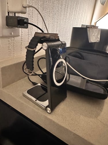 Customer photo review of PASSPORT - WIRELESS CHARGING STATION