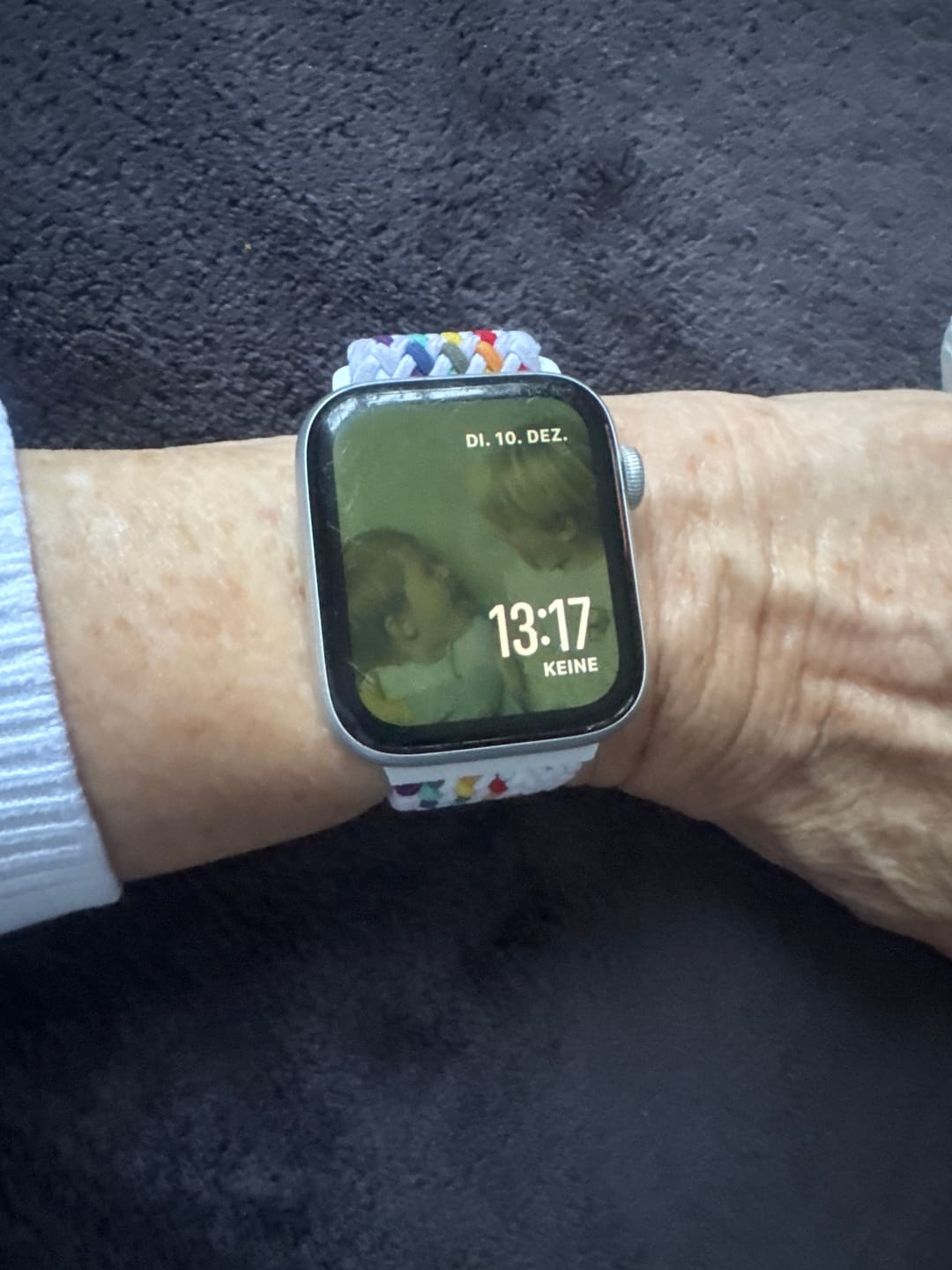 Customer photo review of BandLiebe - Geflochtenes Pattern Loop Armband