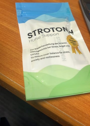 Customer photo review of Strotonin Horse Support