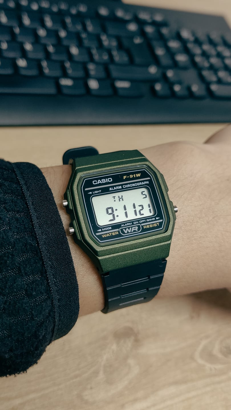 Customer photo review of Reloj Casio Vintage F-91WM-3ADF Verde/Negro