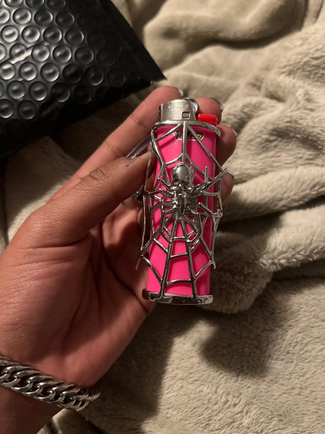 Customer photo review of SPIDER LIGHTER CASE