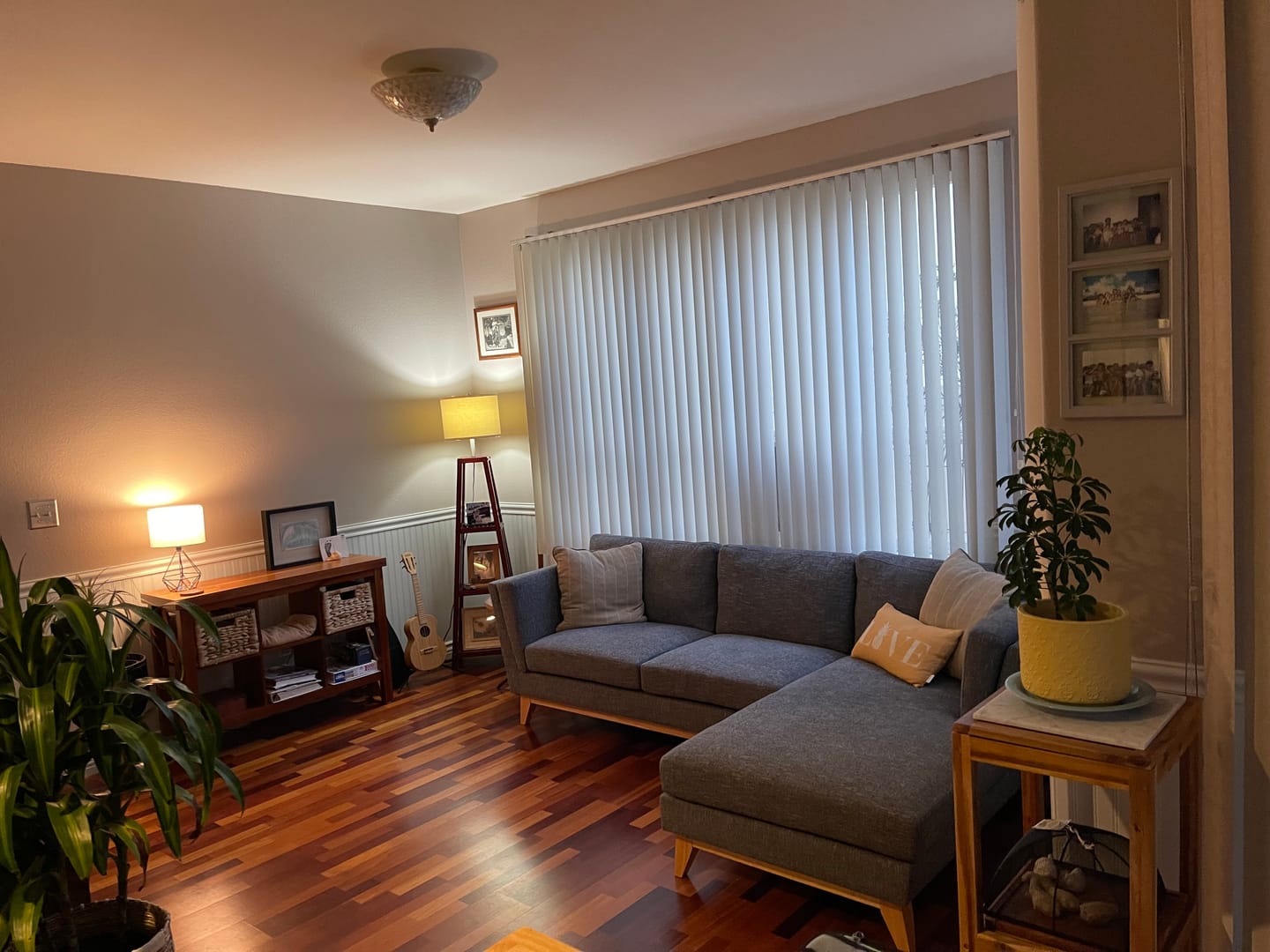 Customer photo review of ValMinimal Sectional