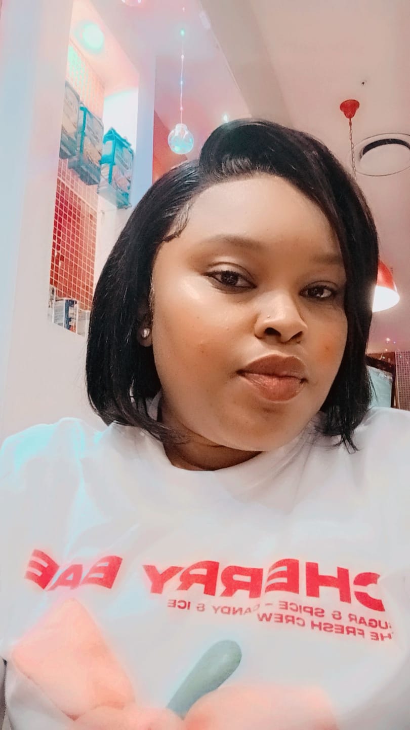 Customer photo review of KOURT - Brazilian 13x4 Lace Front Wig