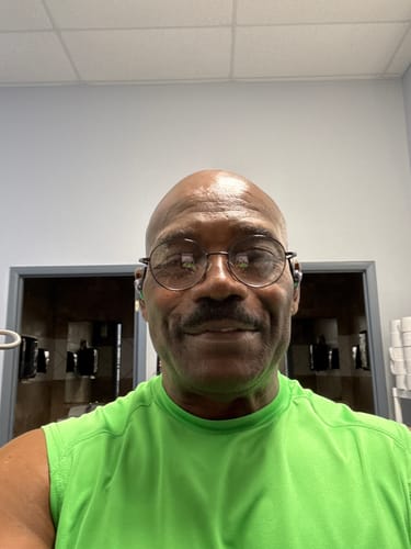 Customer photo review of ZE™ Force Smartwatch – Power Your Day, Track Your Way