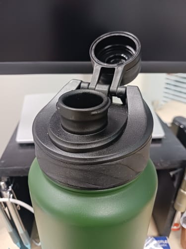 Customer photo review of 4-Piece Replacement Lid Set for Convoy Bottle Collection