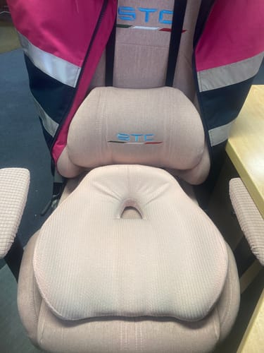 Customer photo review of Enhanced Non-slip Orthopedic Memory Foam Seat Cushion for Tailbone Pain Relief – Office Chair & Outdoor Use