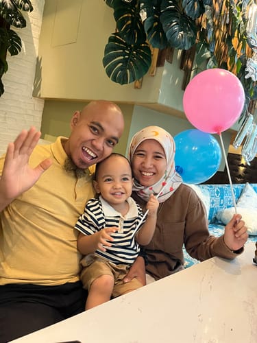 Customer photo review of Berangan Square (Bubblegum)