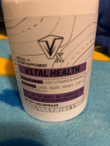 Customer photo review of V1TAL HEALTH 5-in-1 MULTI