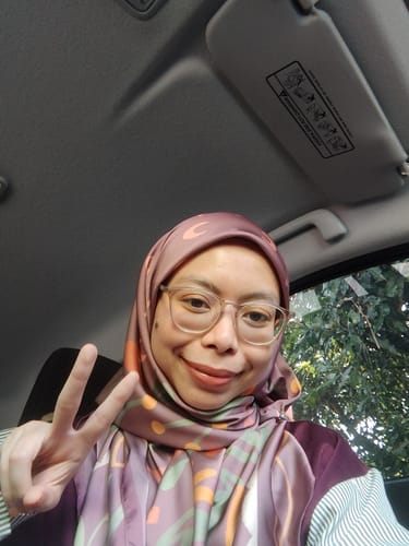 Customer photo review of Berangan Square (Plum)