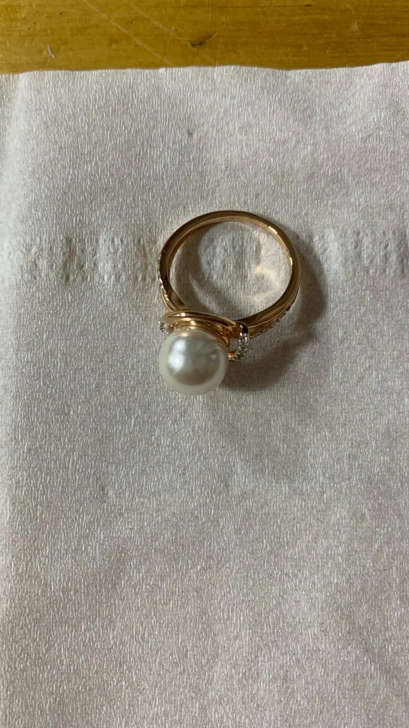 Customer photo review of Rose Gold Geometry Pearl Ring Pave Setting — Rose Gold Silver Mix | KIMLUD