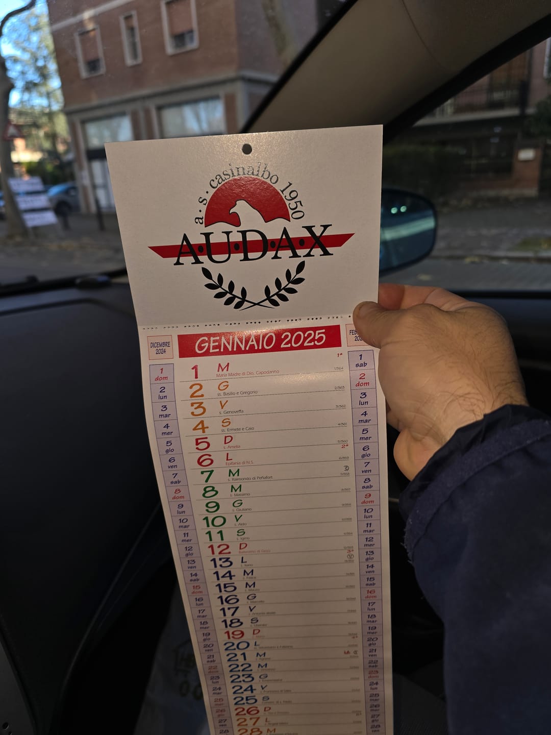 Customer photo review of Calendario Slim