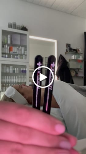 Customer video review of The Cloud Brush