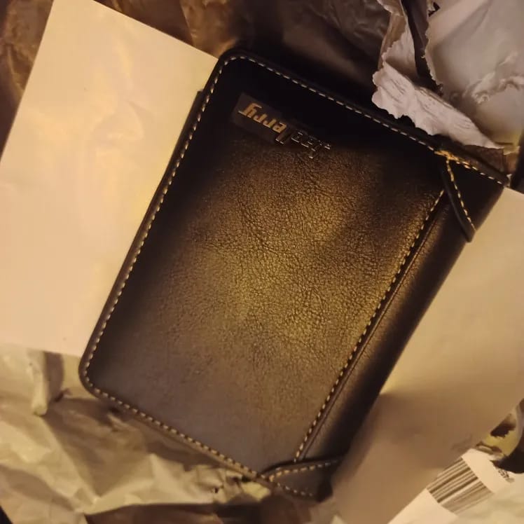 Customer photo review of PU Leather Wallets Zipper Card Holder With Coin Pocket And Multiple Card Slots — Black | KIMLUD