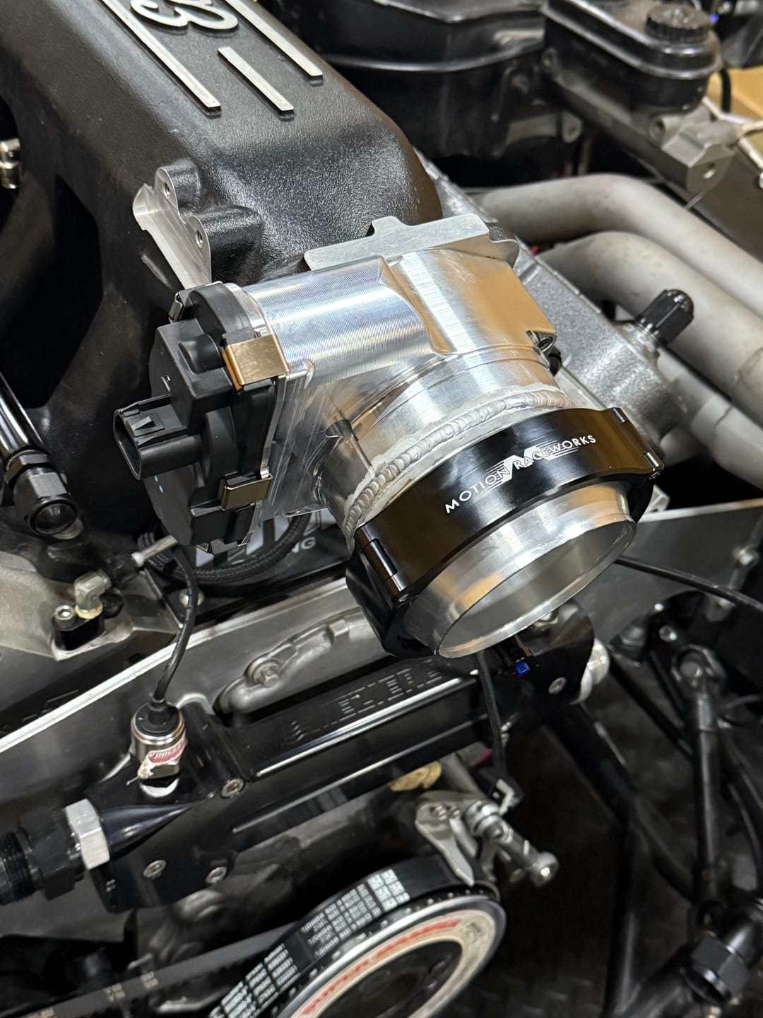 Customer photo review of Quick Seal Connector Kit 4" to 3.5" Adapter w/ 3 Piece Clamp and Weld Flanges 21-145