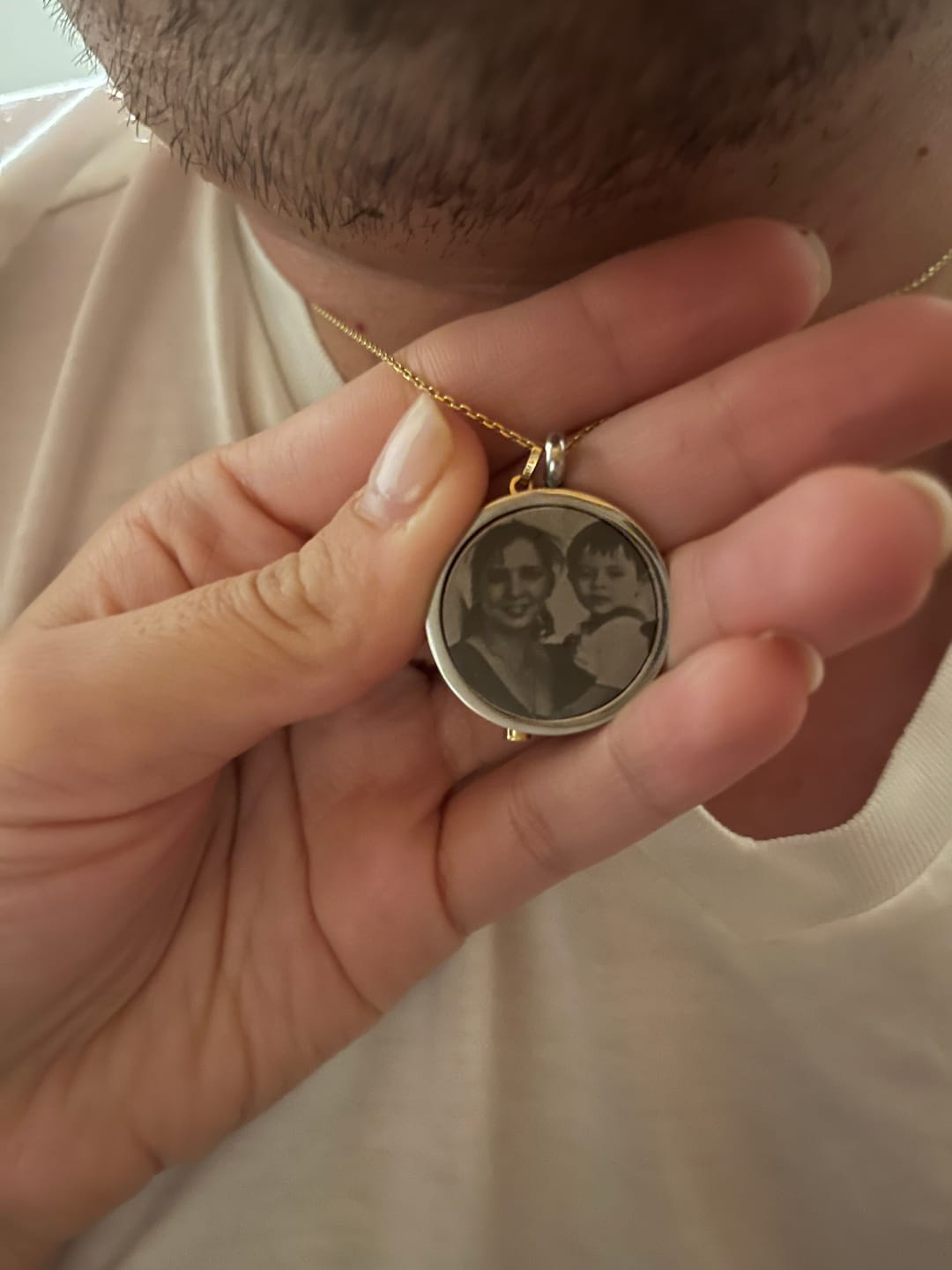 Customer photo review of Collar Memory  Personalizado