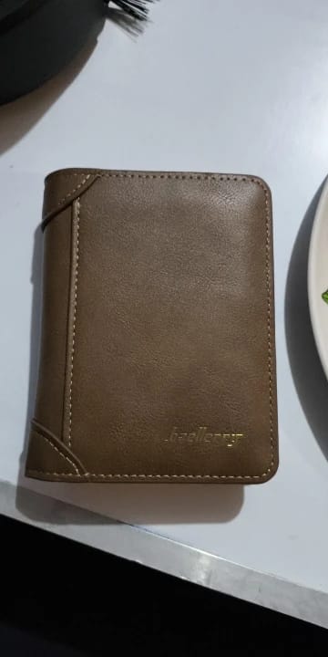 Customer photo review of PU Leather Wallets Zipper Card Holder With Coin Pocket And Multiple Card Slots — Black | KIMLUD