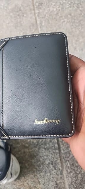 Customer photo review of PU Leather Wallets Zipper Card Holder With Coin Pocket And Multiple Card Slots — Black | KIMLUD