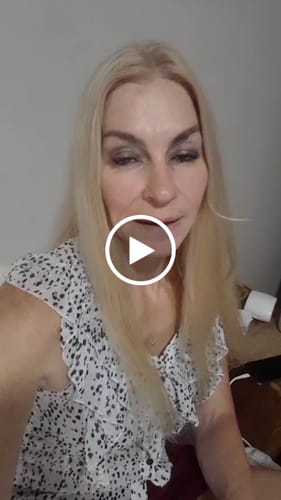 Customer video review of Kerastase Blond Absolu Le Bain Cicaextreme Shampoo-in-Cream 250ml | End Of Range