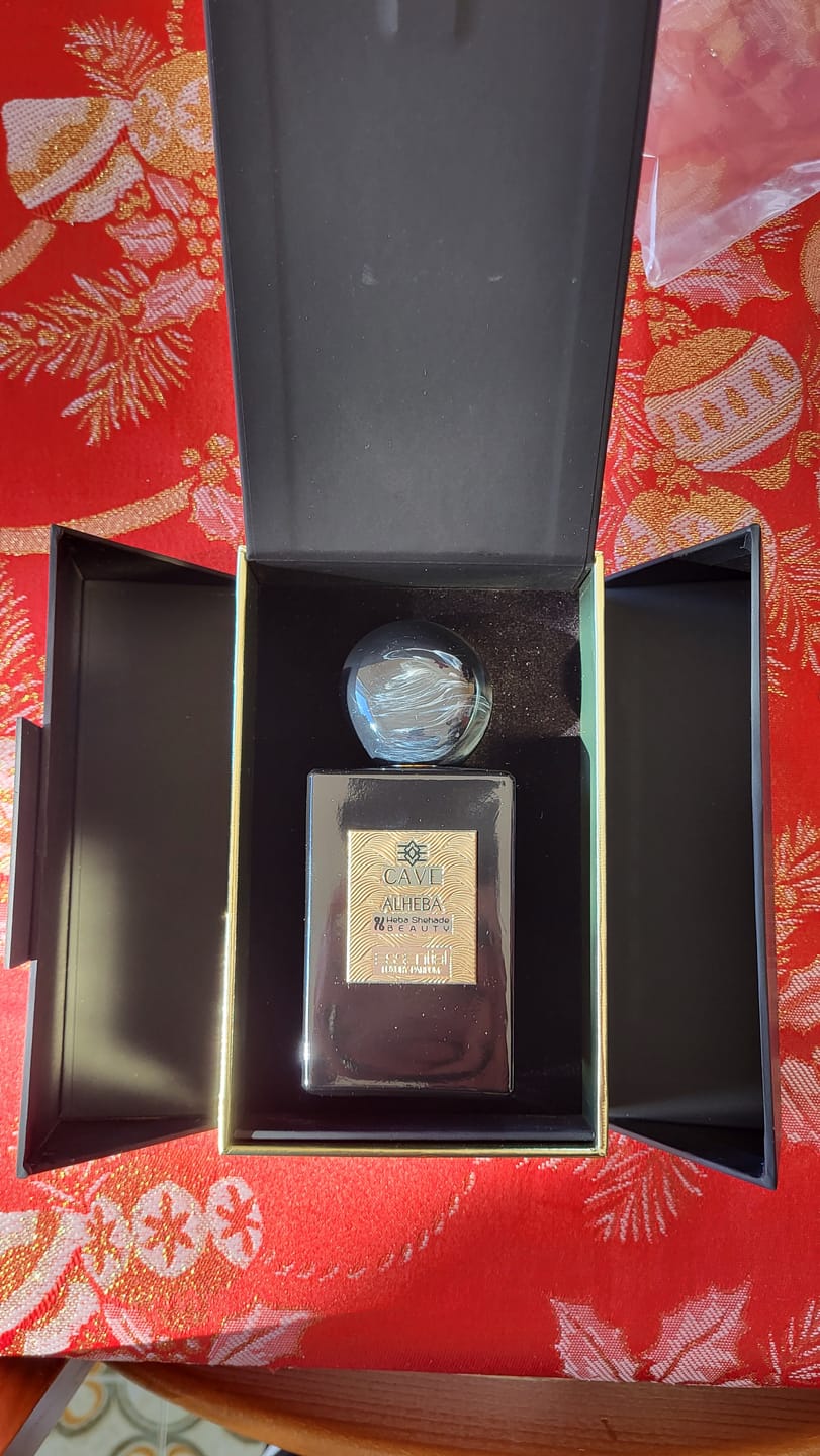 Customer photo review of CAVE - CAVE ALHEBA