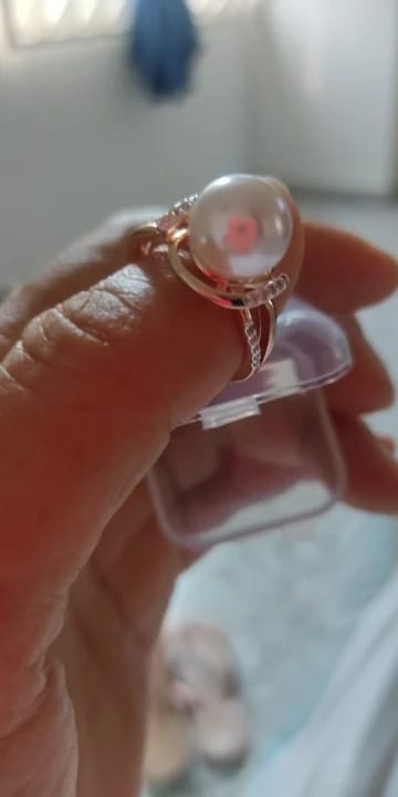 Customer photo review of Rose Gold Geometry Pearl Ring Pave Setting — Rose Gold Silver Mix | KIMLUD