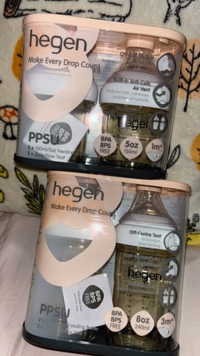 Customer photo review of Hegen PCTO™ 240ml/8oz Feeding Bottle PPSU, 2-Pack with 2 x Medium Flow Nipple (3 to 6 months)