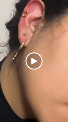 Customer video review of Ear Cuff