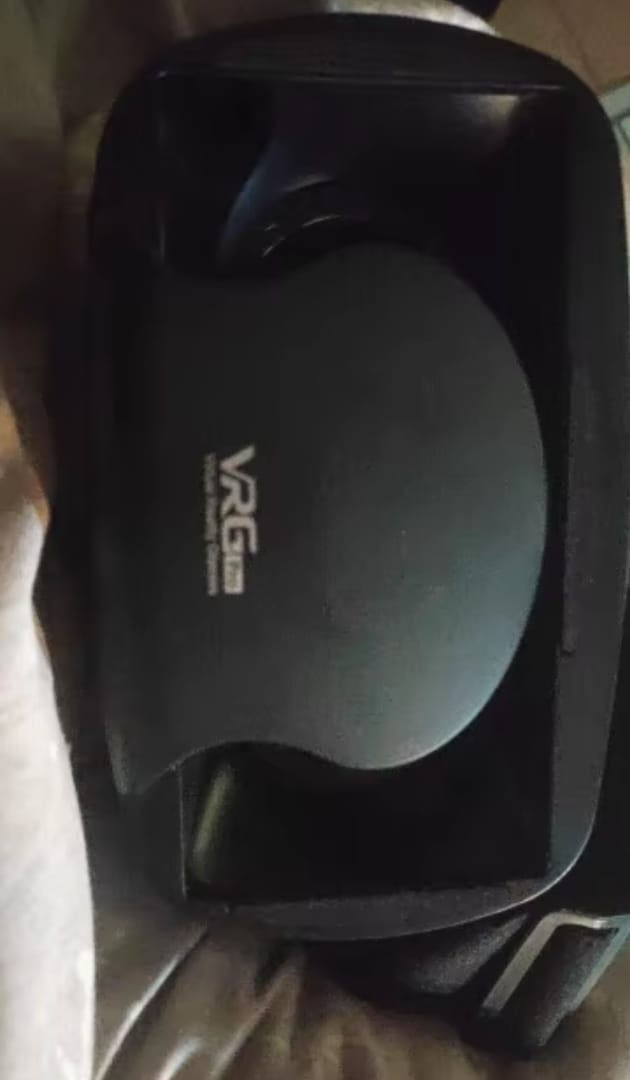 Customer photo review of Realität PRO+ | Intelligente VR-Brille mit integriertem Headset für iPhone und Android