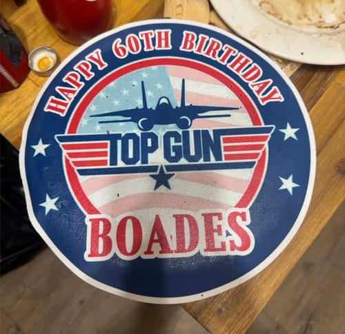 Customer photo review of 25 cm Round Custom Edible Icing Image