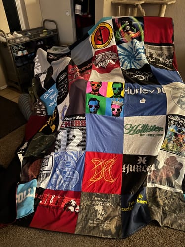 T-shirt quilt with surfing, fashion themes by Kelly from CA