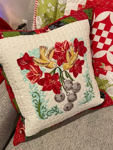Customer photo review of Winterly Bells Pillow Kit -  Triangles Backing