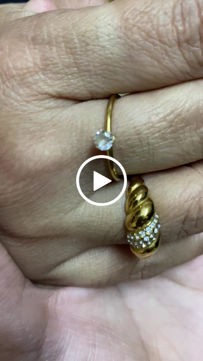 Customer video review of Zirconia Croissant Gold Ring