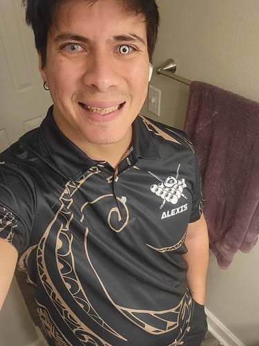 Customer photo review of Maxcorners Billiards 8 Ball Hawaii Polynesian Personalized Name, Team Name Unisex Shirt ( 4 Colors )