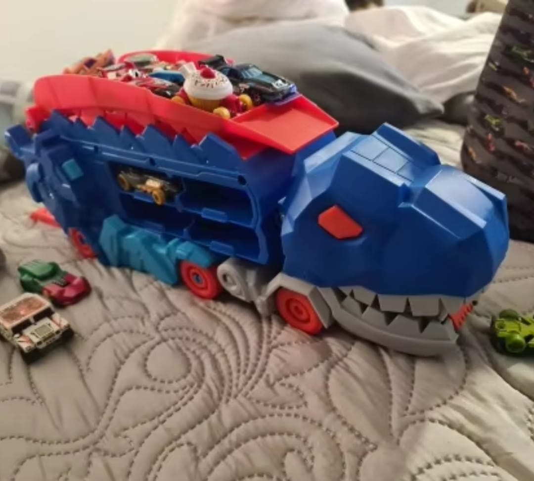 Customer photo review of 3-in-1 Renntruck für Kinder - T-Rex Transporter