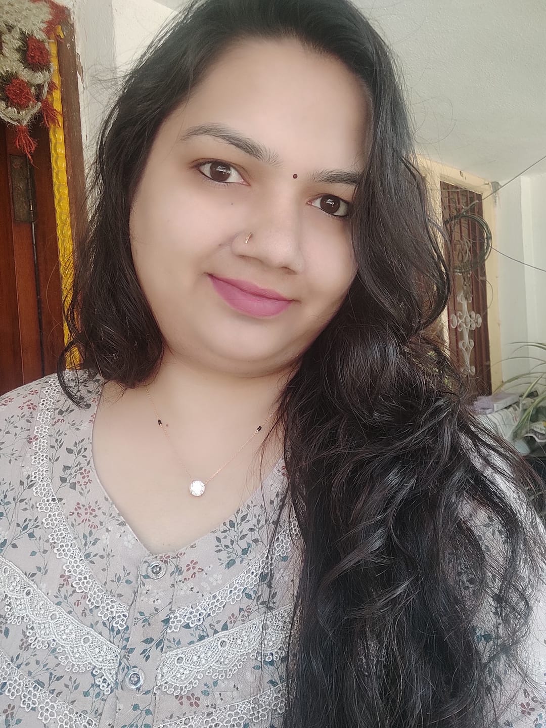 Customer photo review of Royal Solitaire Diamond Mangalsutra   | BIS Hallmarked | 18k Gold Vermeil