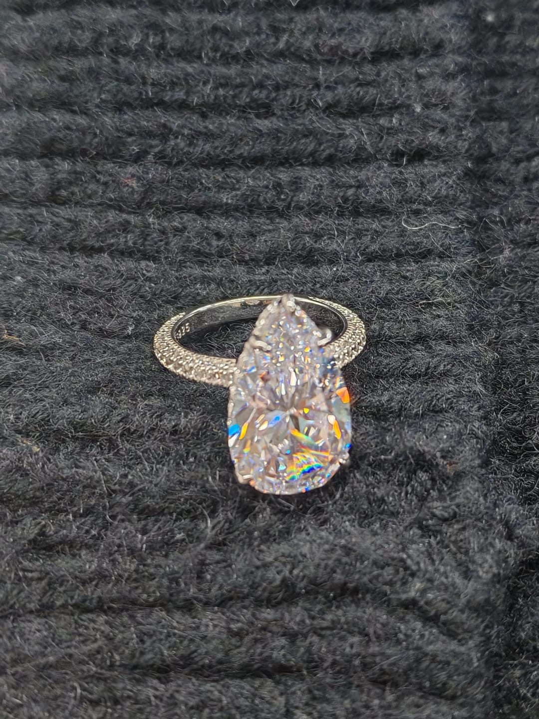 Customer photo review of Louily Honorable 8.0 Carat Pear Cut Simulated Diamond Engagement Ring In Sterling Silver