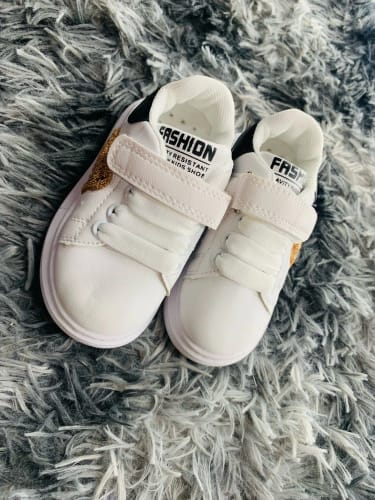 Customer photo review of Fuzzy Bear Patch Sneakers